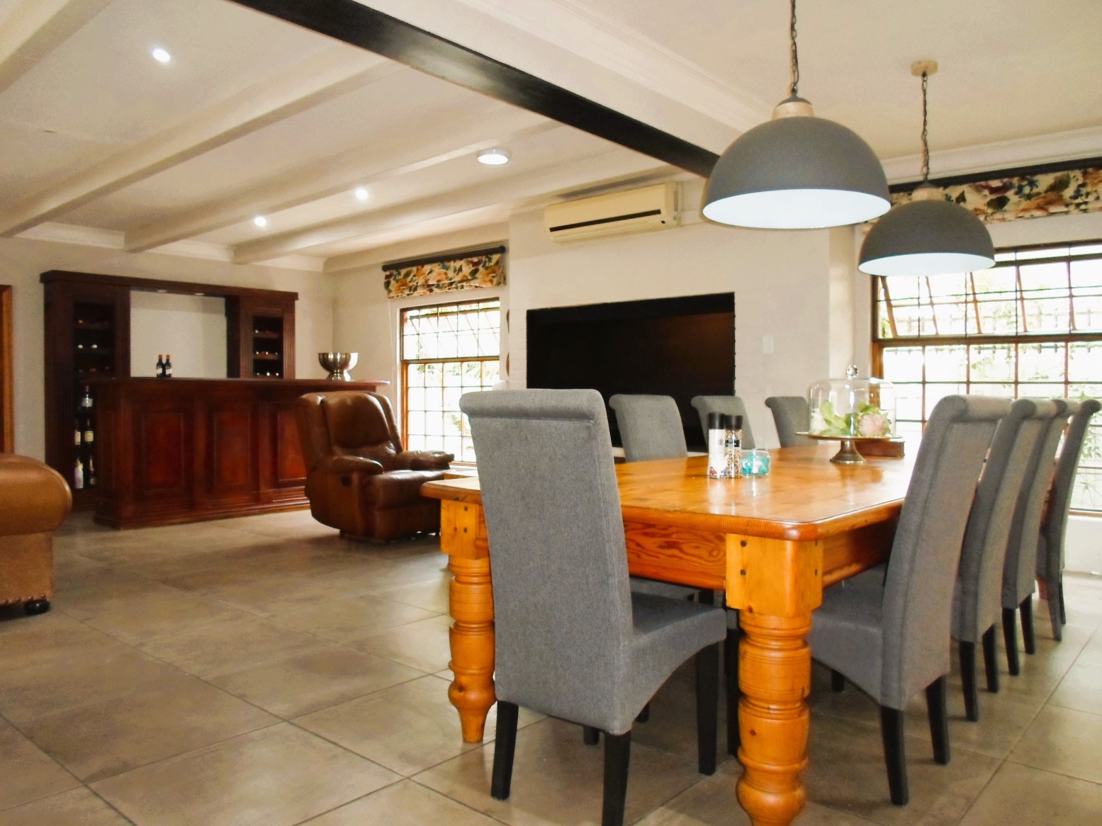 5 Bedroom Property for Sale in Paglande Western Cape